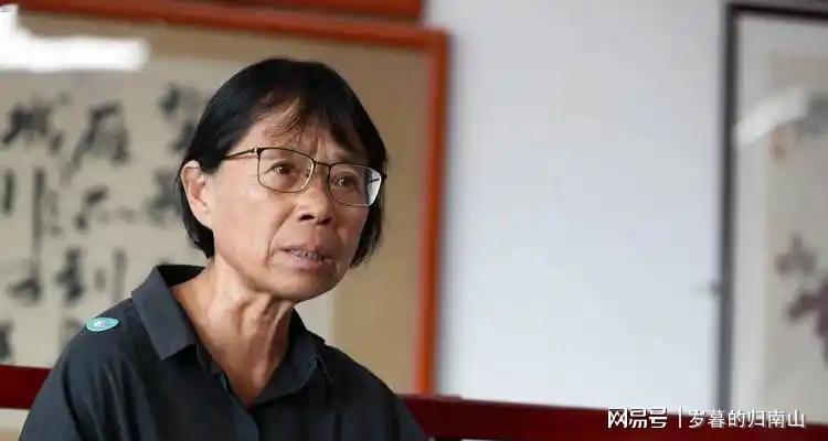 人民日报发文,揭张桂梅真实现状,卸任华坪女高校长传闻早有真相